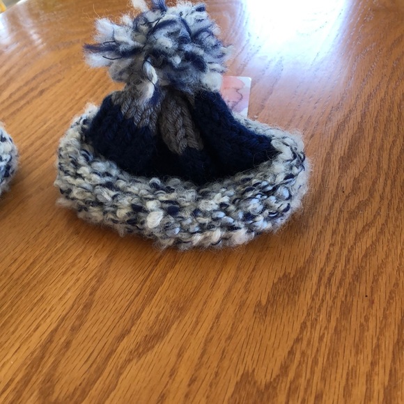 Hats - Picture 3 of 4